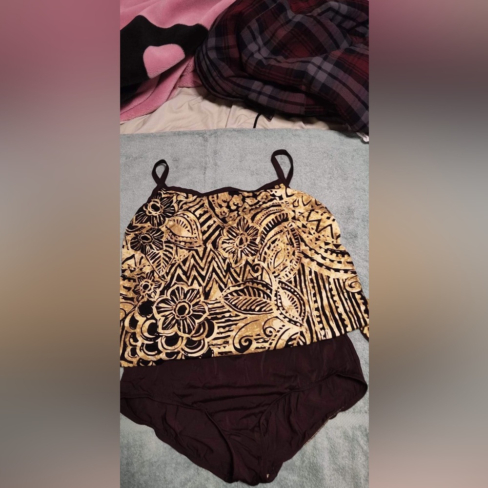 Bathing suit in size 20 plus size